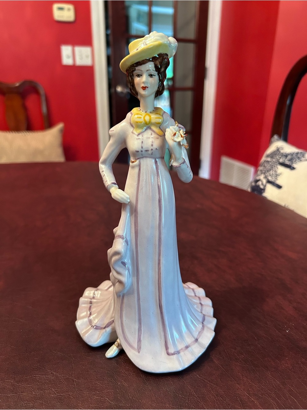 Lucru Manual Romanian Vintage Lady Porcelain Figurine Hand Painted  9.5” Tall
